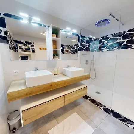 De Charme Avec Sauna