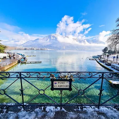 Apartment De Charme Avec Sauna Annecy